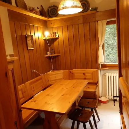 Apartment Mansarda In A Cortina *